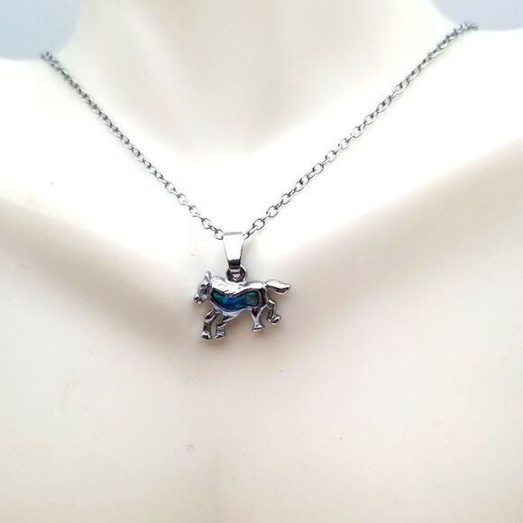Silver pony abalone necklace 🤩 H - Picture 1 of 3
